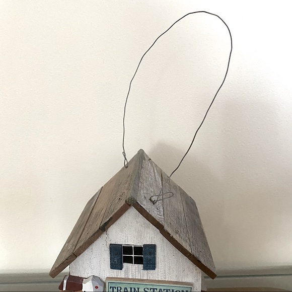 Vintage Handmade Ashburn Train Station Wooden Birdhouse - Picture 5 of 6